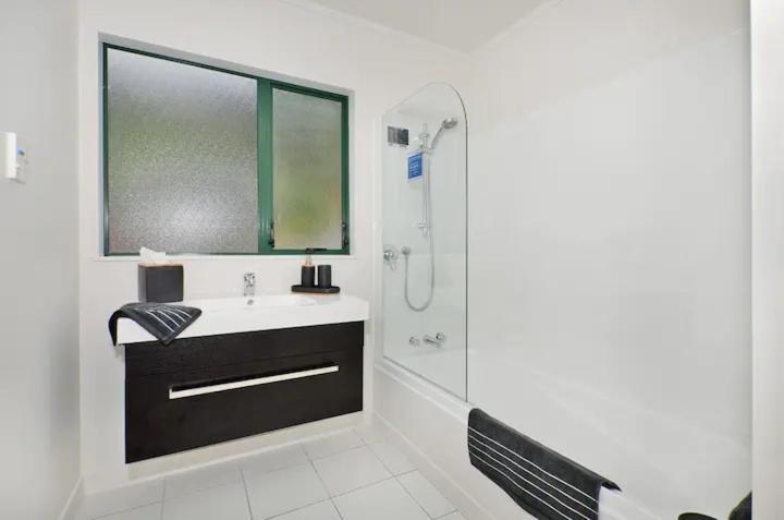 Peaceful And Close To Town Appartement Whangarei Buitenkant foto